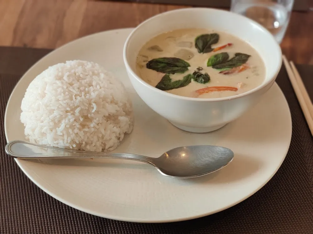 Green Chicken Curry
